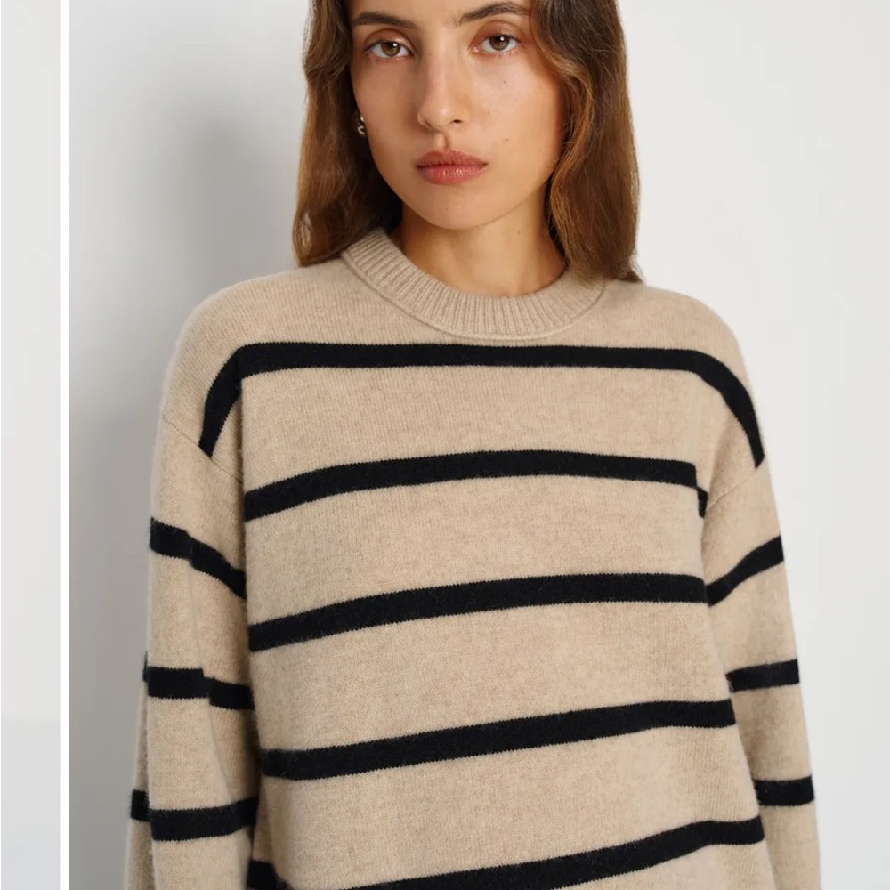 Reformation wool sweater NWT - Picture 3 of 8